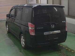 HONDA STEP WAGON 2010