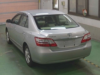 TOYOTA PREMIO 2010