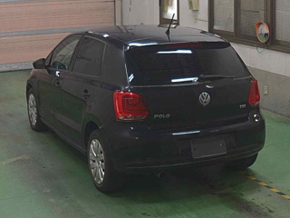 VOLKSWAGEN POLO 2010
