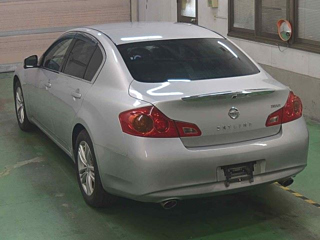 NISSAN SKYLINE 2010