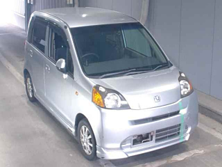 HONDA LIFE 2010