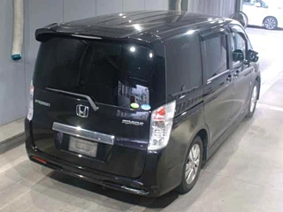 HONDA STEP WAGON 2010