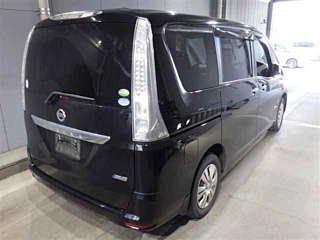 NISSAN SERENA 2013
