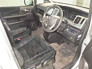 HONDA STEP WAGON 2012