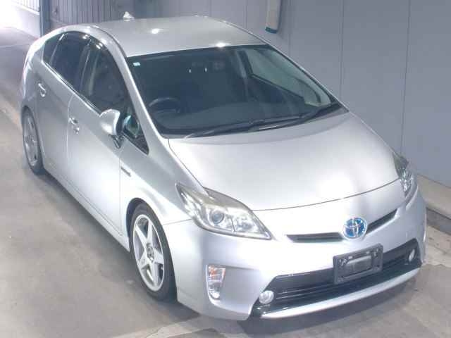 TOYOTA PRIUS 2012