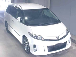 TOYOTA ESTIMA 2014