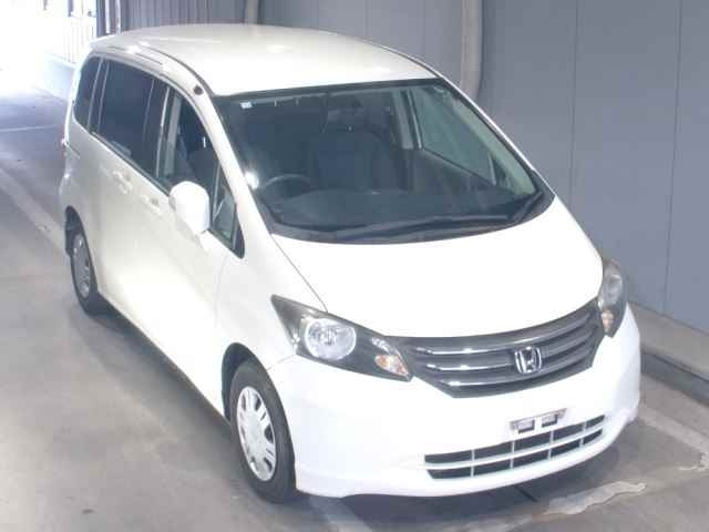 HONDA FREED 2008