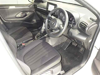 TOYOTA YARIS 2021