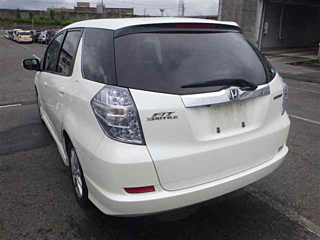 HONDA FIT SHUTTLE 2013