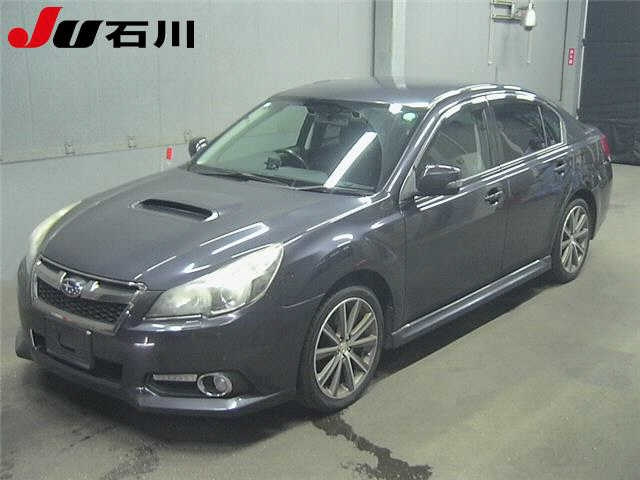 SUBARU LEGACY B4 2013