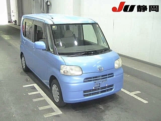 DAIHATSU TANTO 2008