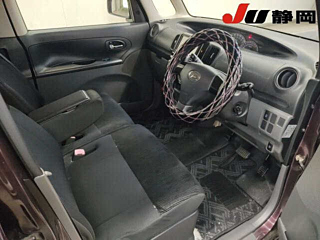 DAIHATSU TANTO 2010