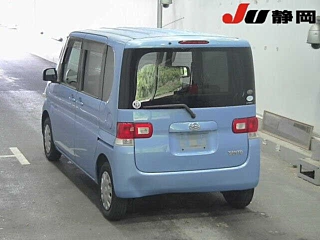 DAIHATSU TANTO 2008
