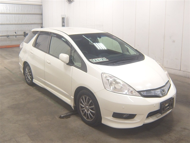 HONDA FIT SHUTTLE 2012