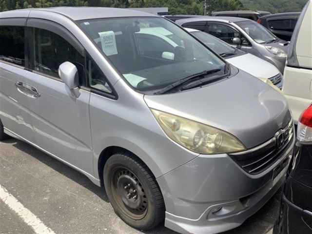 HONDA STEP WAGON 2005