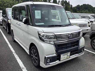 DAIHATSU TANTO 2017