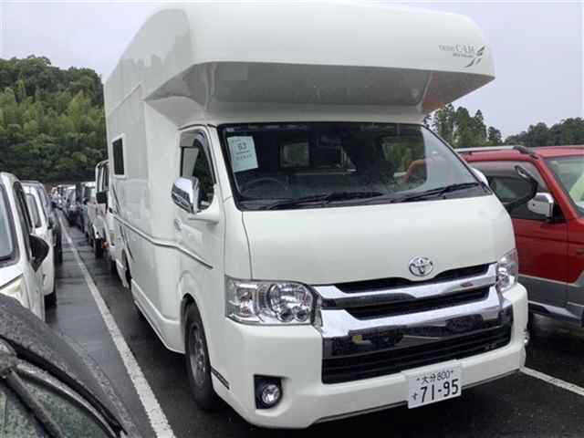 TOYOTA HIACE 2021