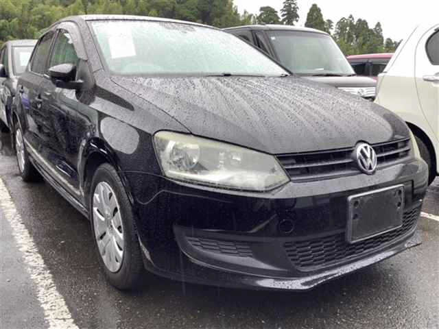 VOLKSWAGEN POLO 2010