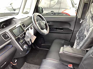 DAIHATSU TANTO 2017