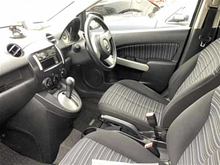MAZDA DEMIO 2011