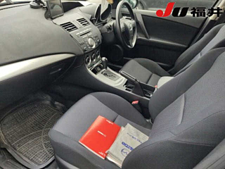 MAZDA AXELA 2009