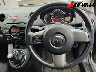 MAZDA DEMIO 2012