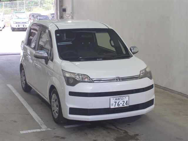TOYOTA SPADE 2015