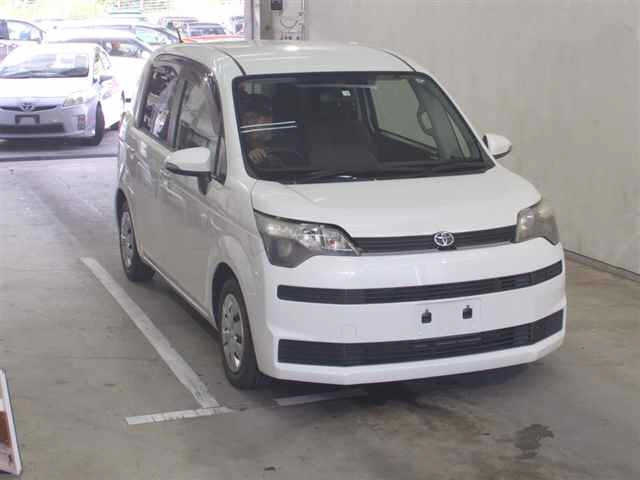 TOYOTA SPADE 2014