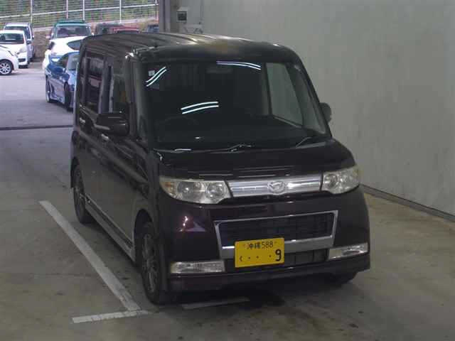 DAIHATSU TANTO 2009