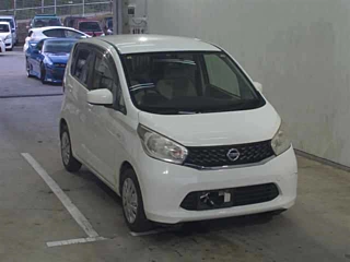 NISSAN DAYZ 2015