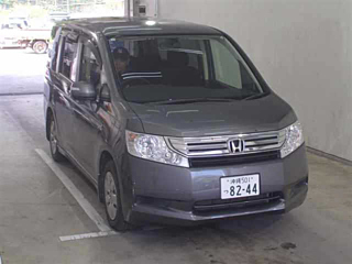 HONDA STEP WAGON 2010