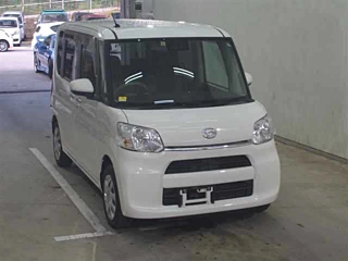 DAIHATSU TANTO 2018