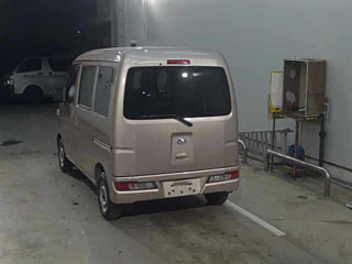 DAIHATSU HIJET VAN 2017