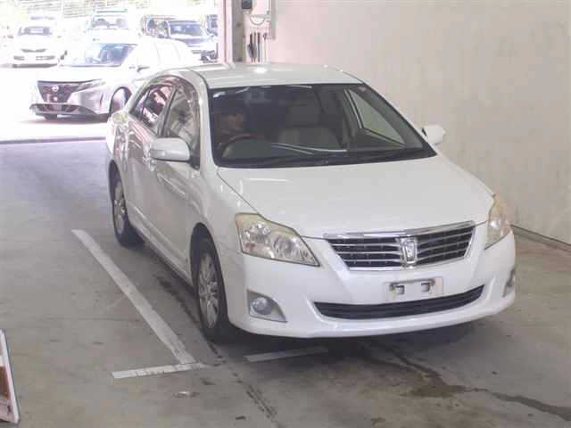 TOYOTA PREMIO 2010