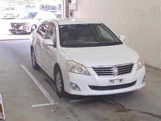 TOYOTA PREMIO 2010