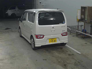 SUZUKI WAGON R 2019