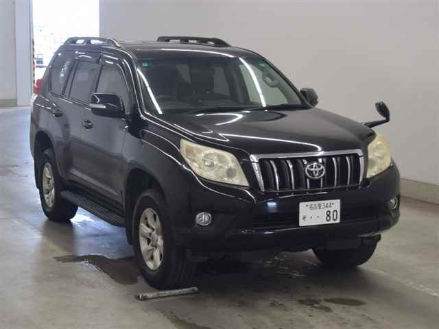 TOYOTA LAND CRUISER PRADO 2013