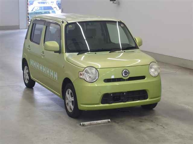 DAIHATSU MIRA 2010