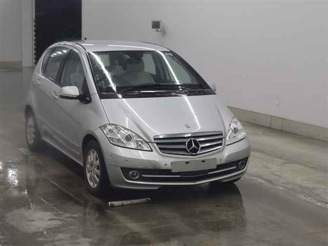 MERCEDES BENZ A CLASS 2011