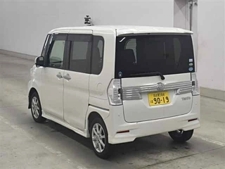 DAIHATSU TANTO 2016