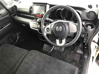 HONDA N BOX 2016