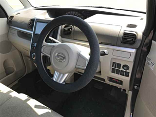 DAIHATSU TANTO 2015