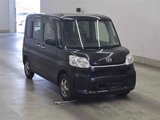 DAIHATSU TANTO 2015