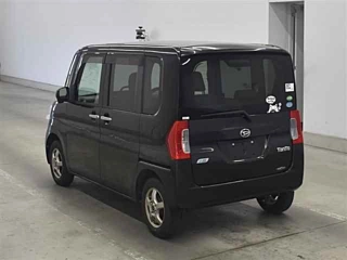 DAIHATSU TANTO 2015