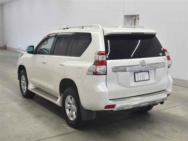 TOYOTA LAND CRUISER PRADO 2014