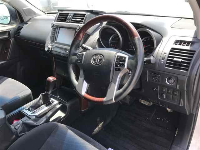 TOYOTA LAND CRUISER PRADO 2014