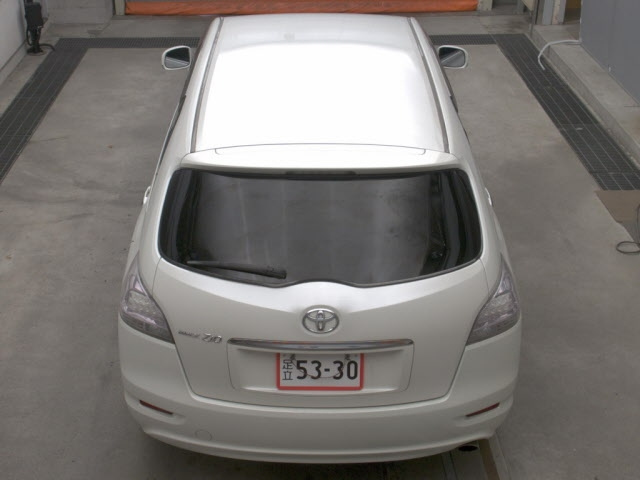 TOYOTA MARK X ZIO 2009