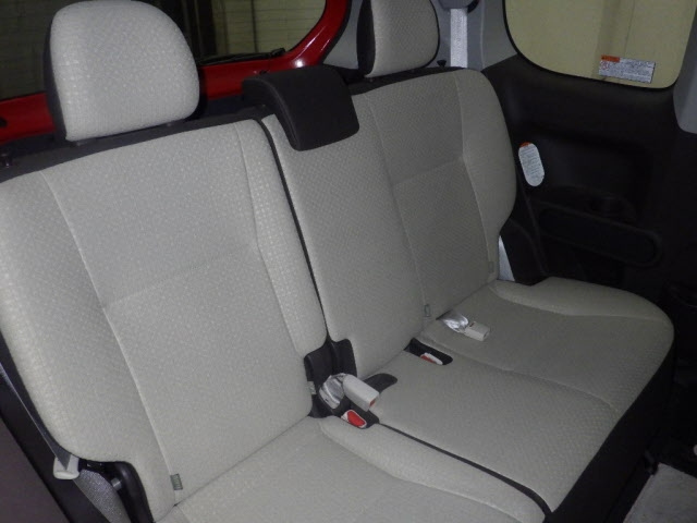 TOYOTA SPADE 2019