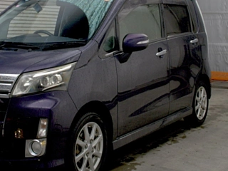 DAIHATSU MOVE 2014