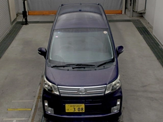 DAIHATSU MOVE 2014